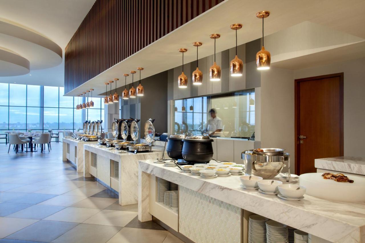 Wyndham Opi Hotel Palembang Dış mekan fotoğraf