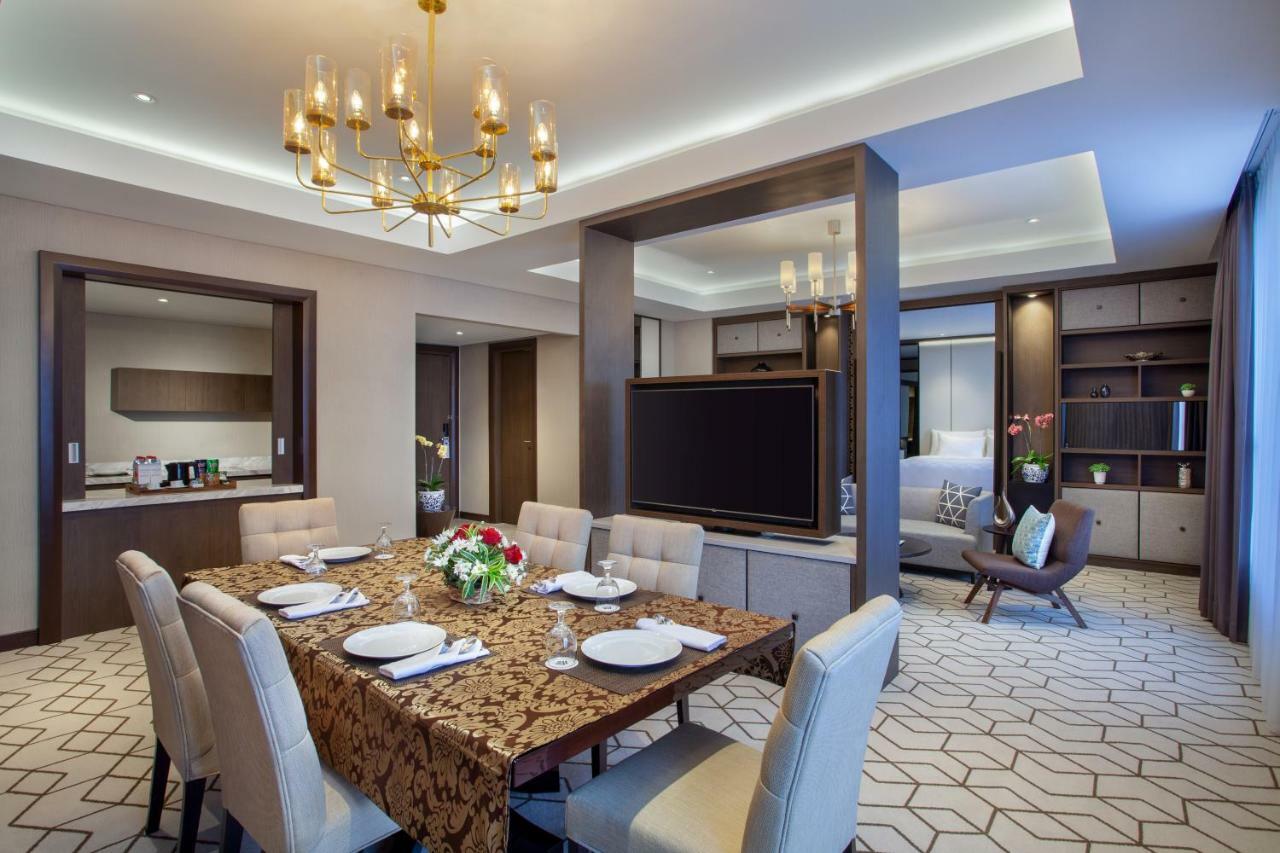Wyndham Opi Hotel Palembang Dış mekan fotoğraf